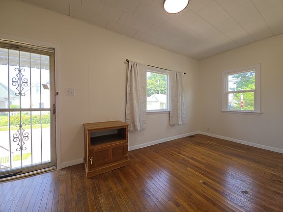 4th image of 602 I St #1