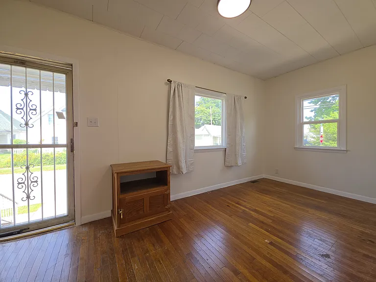 602 I St #1 — Photo 4