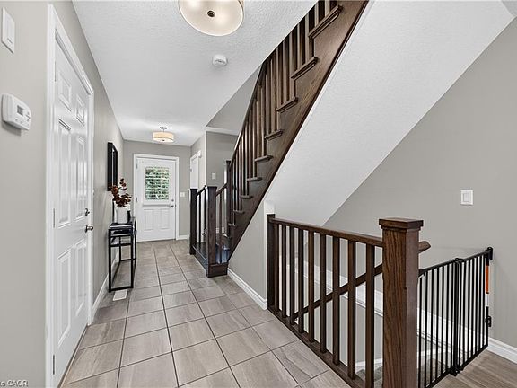 4th image of 635 Saginaw Pkwy #82