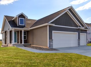 4119 NW Countrywood Dr, Ankeny, IA 50023