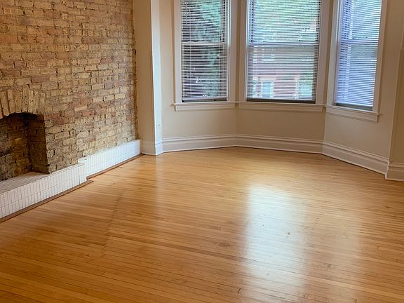 5th image of 3800 N Wilton Ave APT 3N