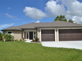 248 Broadmoor Ln, Rotonda West, FL 33947