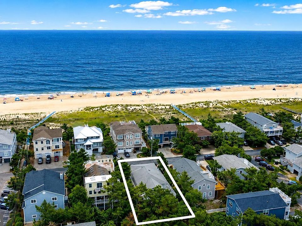 1st image of 39 Dune Rd