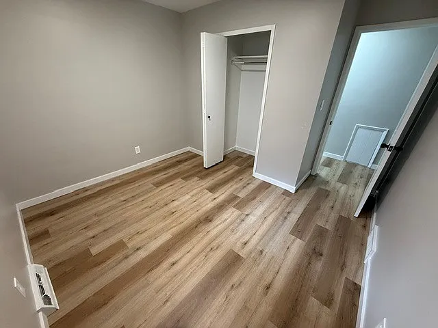 5597 Kenton Ave — Photo 6