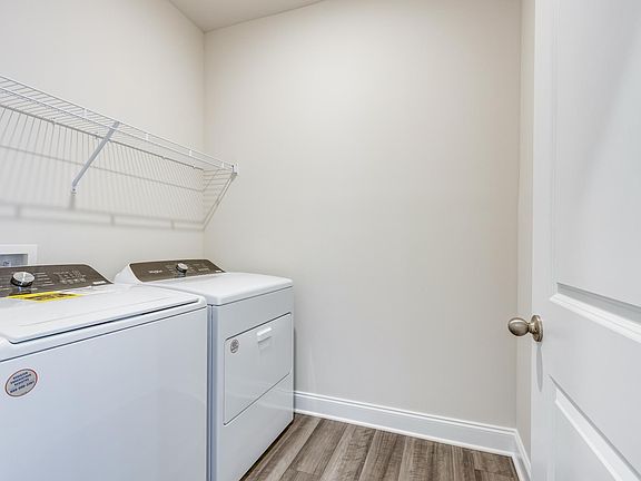 4th image of 4429 Skyridge Dr