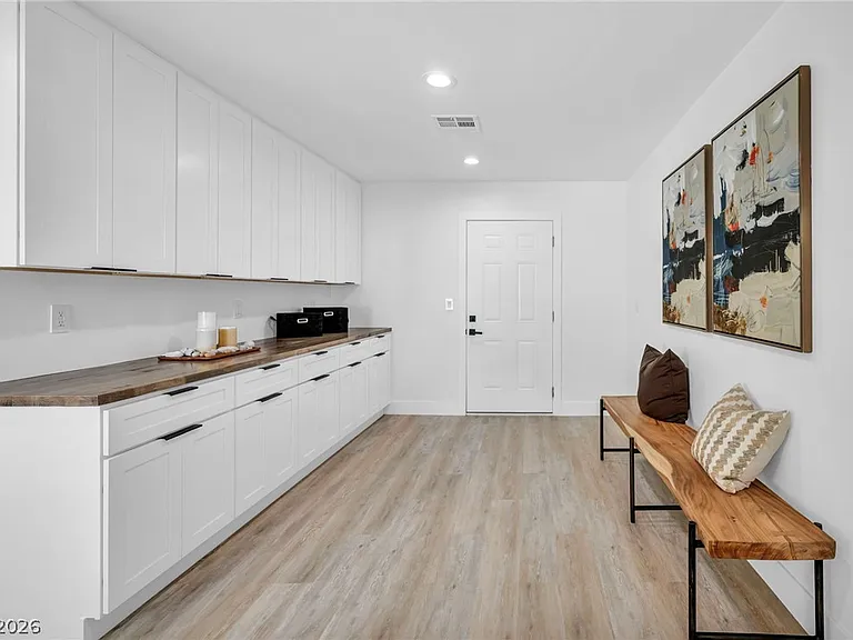 3630 Tobias Ln — Photo 30