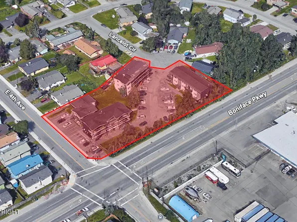 5444 Lancelot Cir, Anchorage, AK 99508