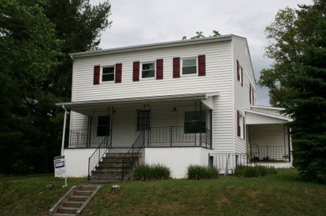 1st image of 1110 W Spiller St