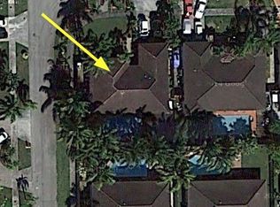 15352 SW 169th Ln, Miami, FL 33187