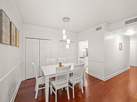 5th image of 110 Sloan Rd