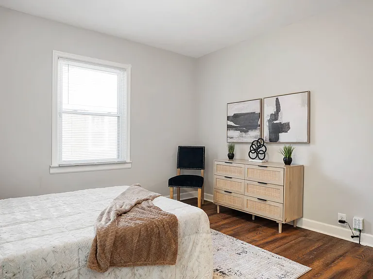 5243 E Market St — Photo 18