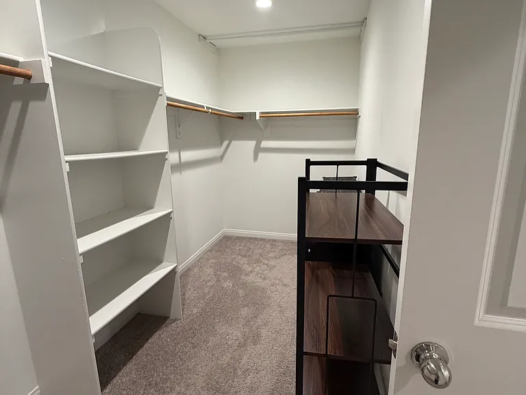4521 Bandon Ave — Photo 13