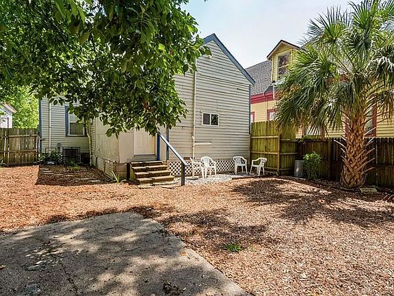 4th image of 1363 Saint Stephens Rd
