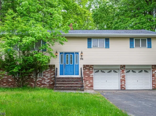 96 Lincoln St, East Hanover Twp., NJ 07936