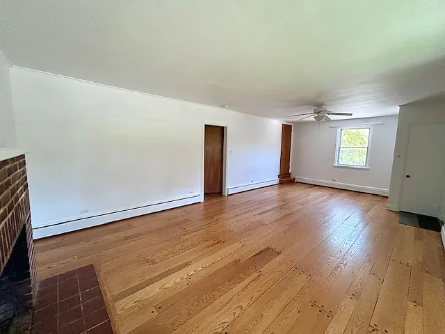 3410 Parkside Drive - 1 — Photo 3