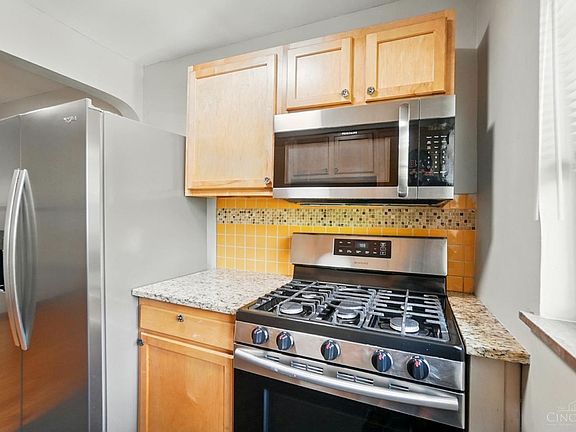 5th image of 4348 Kirby Ave #3
