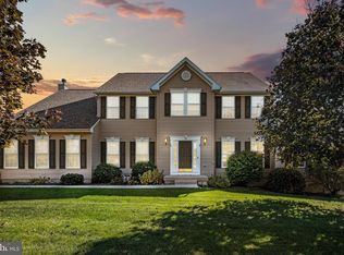 26 Stoneway Ct, Charles Town, WV 25414