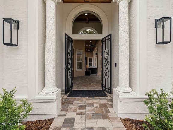 2nd image of 105 LAUREL Way