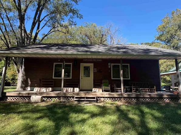 4174 S Port Edward Dr, Winamac, IN 46996