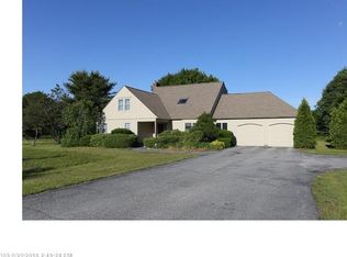 14 Larrabee Farm Rd, Brunswick, ME 04011