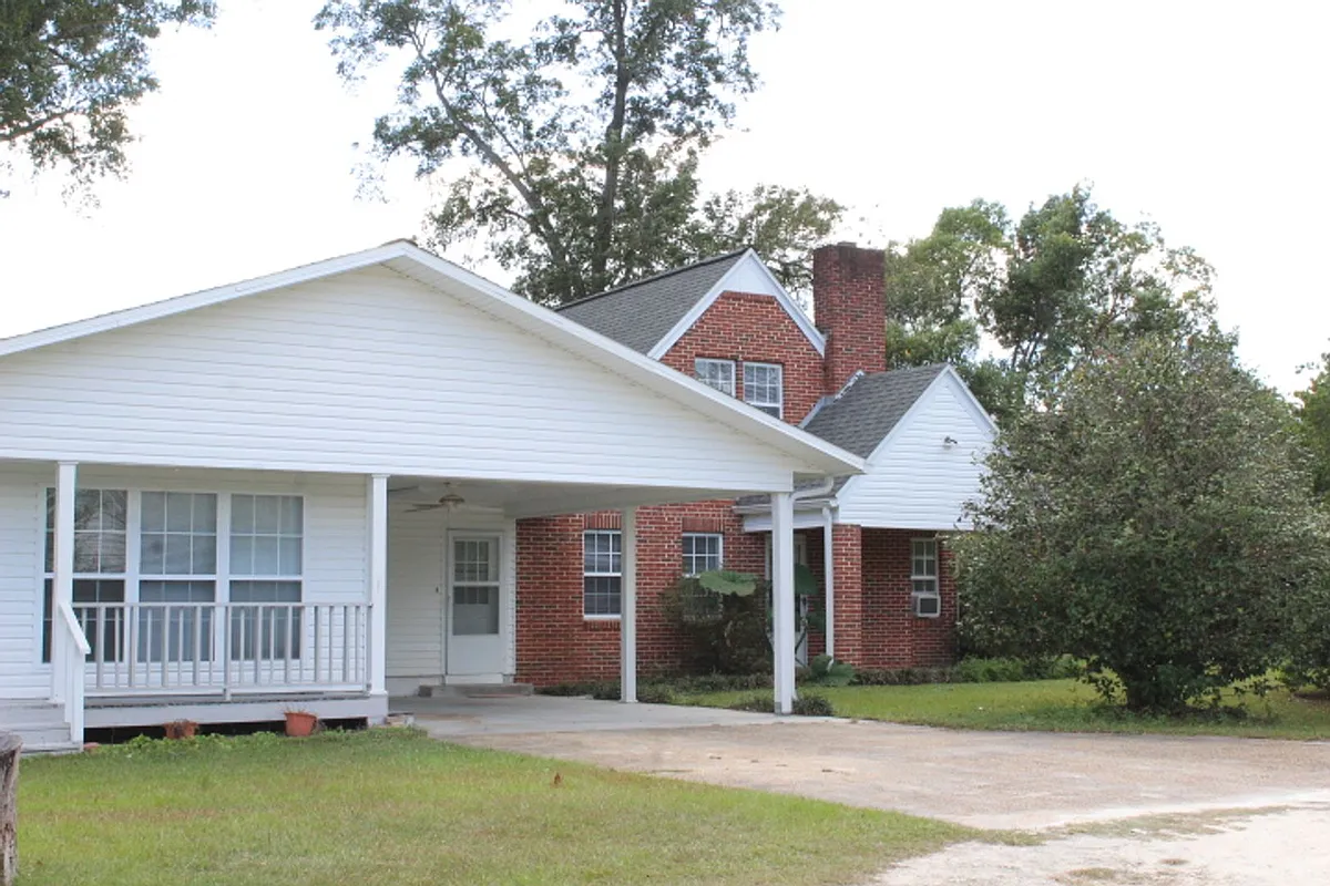 Building Photo - 2616 Highway 73
