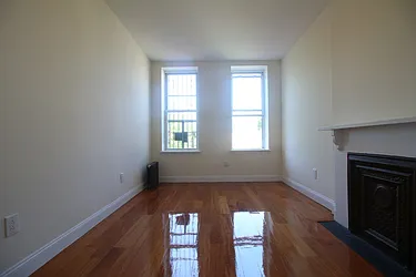 Rented by Next Door Realty NYC