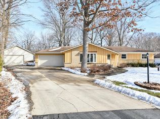 8838 Maple Dr, Caledonia, WI 53108