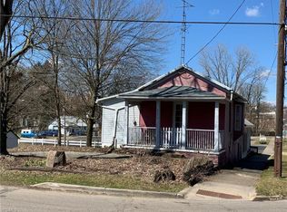 277 S Mill St, Fredericksburg, OH