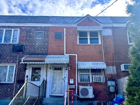 1029 115th St, College Point, NY 11356