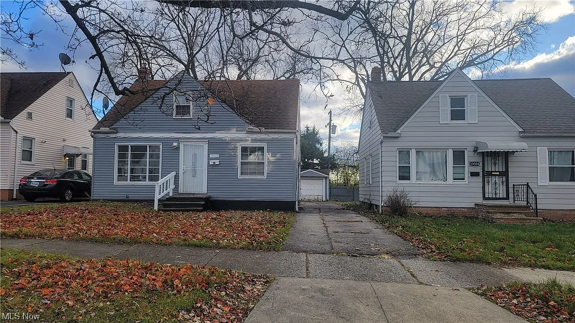 19508 Beverly Ave photo 1