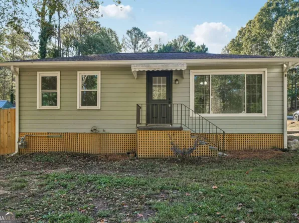 4300 Burdett Pl, Snellville, GA 30039