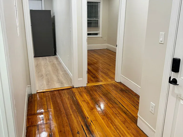 44 Saxton St #1 — Photo 3