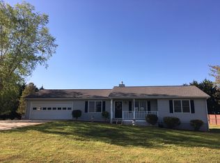 6632 Quincy Dr, Flowery Branch, GA 30542