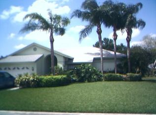 4729 Meadowview Cir, Sarasota, FL 34233