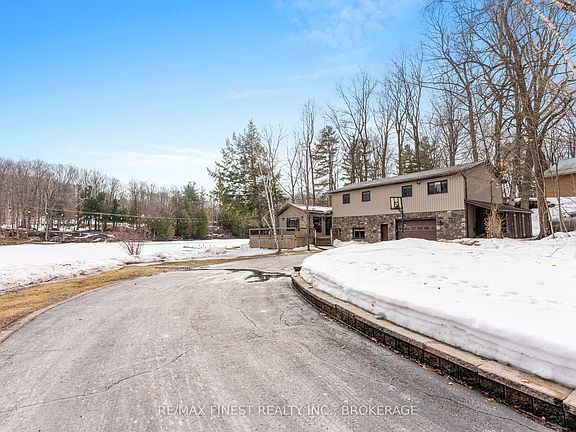 3rd image of 2159 Eel Bay Rd