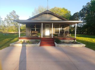 114 Stagecoach Rd, Bloomingdale, GA 31302