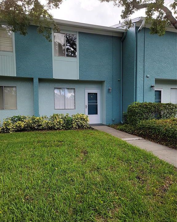 1st image of 158 115TH AVENUE NE #158