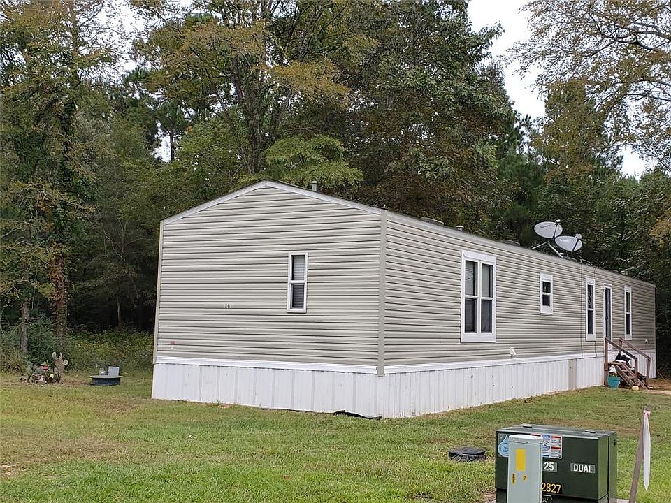 2nd image of 141 Leaning Oak Dr