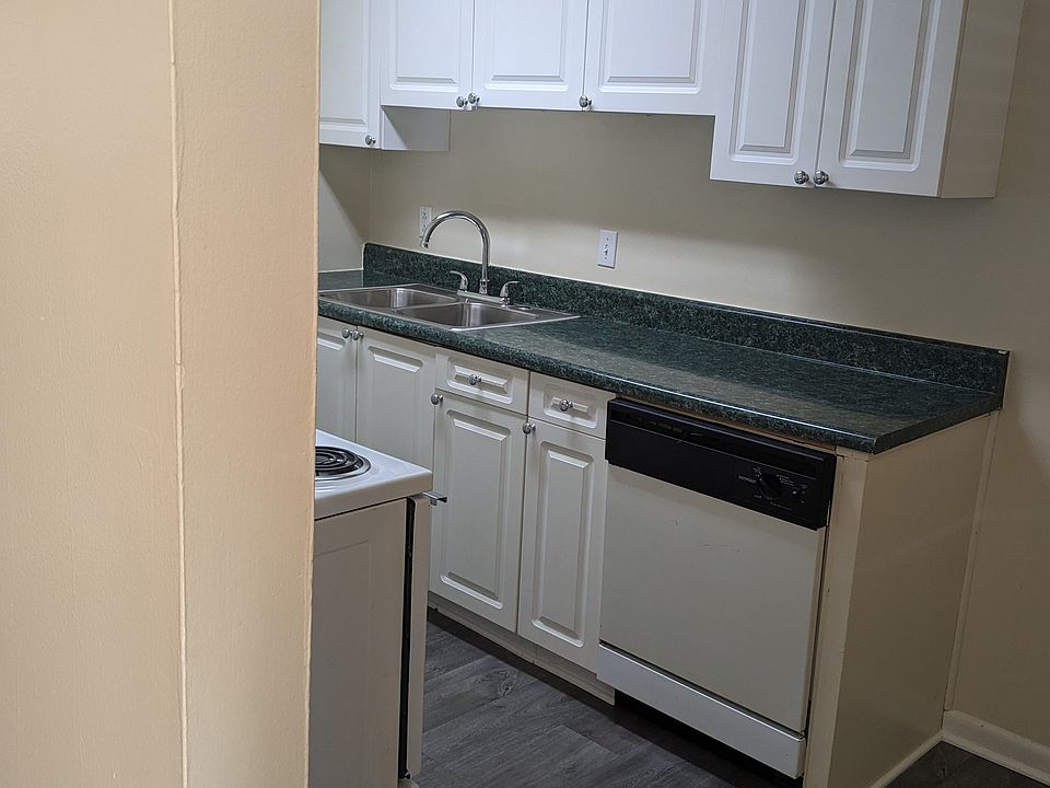 1 Bedroom - Kitchen
