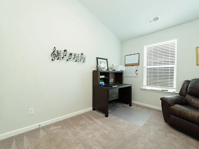 4589 Palm View Cir — Photo 12