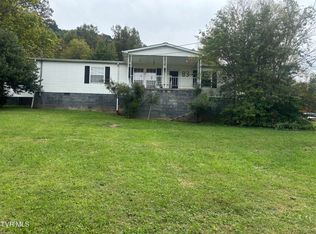 83 Hazel Osborne Rd, Castlewood, VA 24224