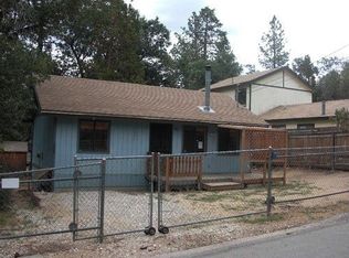 729 Maple Ln, Sugarloaf, CA 92386