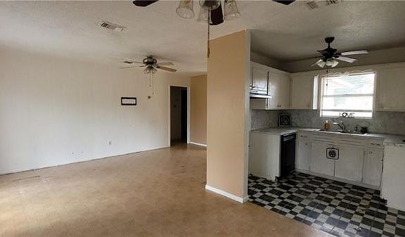 3rd image of 13210 McBurnett Dr