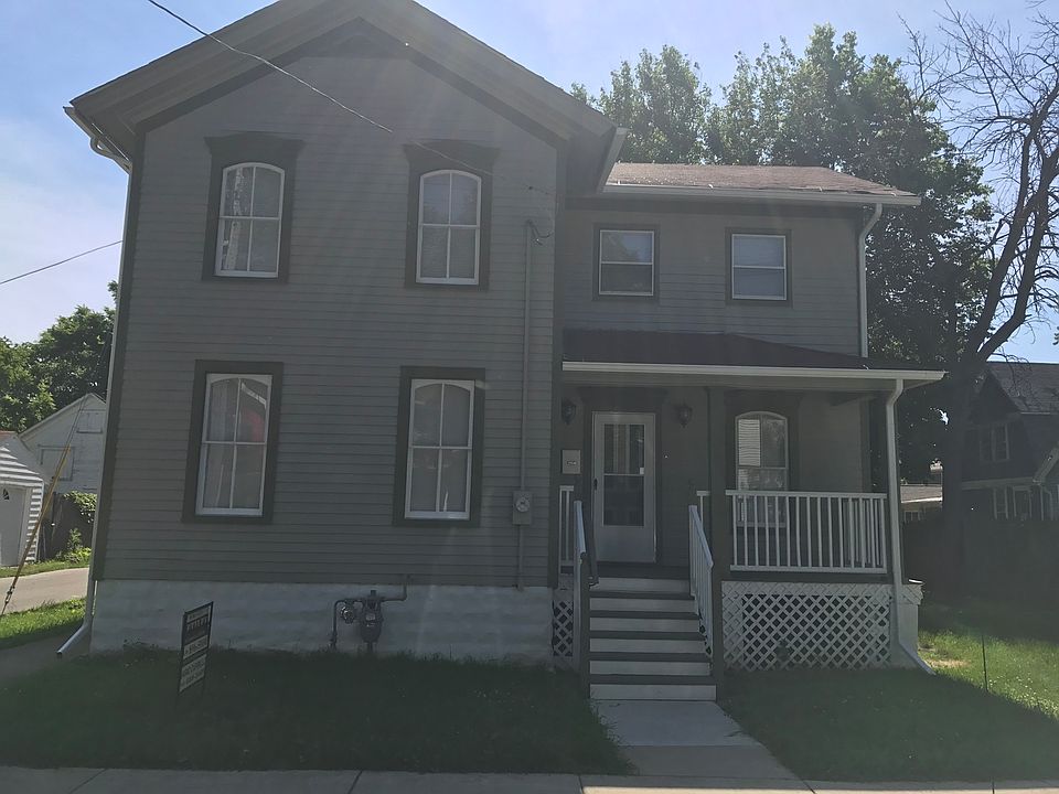 1st image of 209 Blackhawk Ave