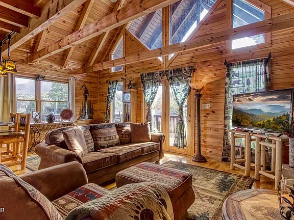 2nd image of 3402 Cherokee Ridge Way