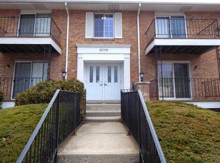 30709 Shiawassee Rd APT 70, Farmington Hills, MI 48336