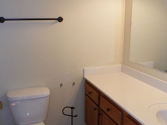 5th image of 2269 11th Ave E APT 1