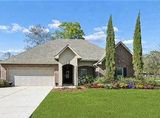 983 Woodsprings Ct, Covington, LA 70433