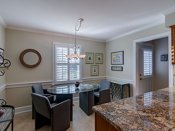 Breakfast Nook