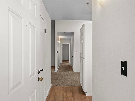 5th image of 340 Grand Blvd APT 14